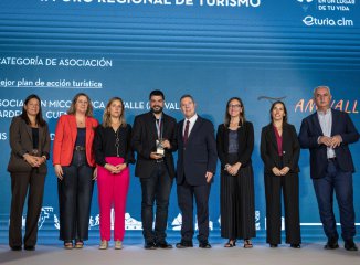 AMIVALL recibe el Premio Regional de Turismo 2026 y Cardenete su reconocimiento como Municipio Turístico