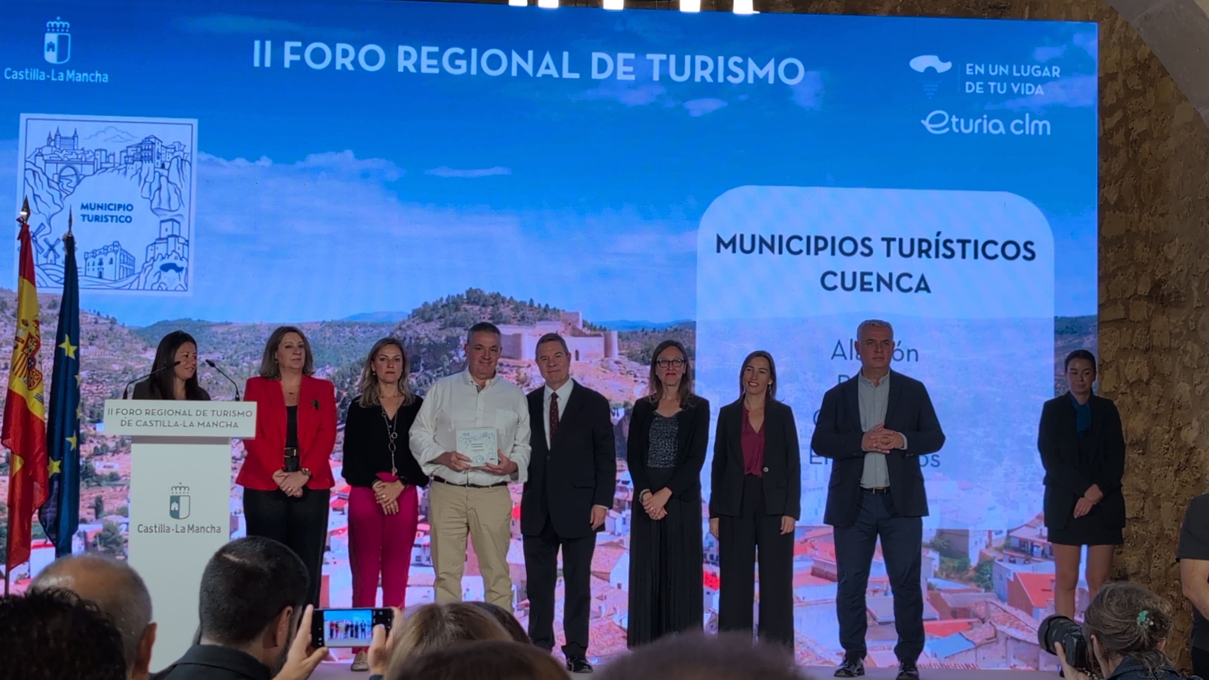 Cardenete recibe la placa como Municipio Turístico de Castilla-La Mancha